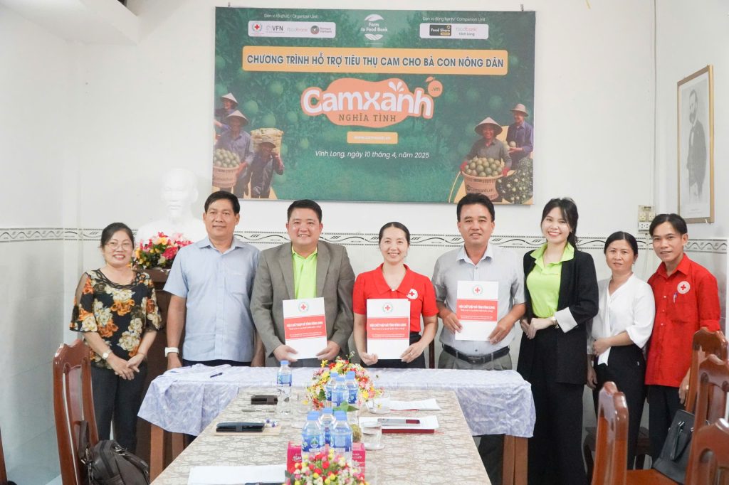 Vĩnh Long ra mắt chương trình “Cam xanh nghĩa tình”